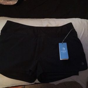 Women running shorts